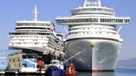 Aydın’ın Kuşadası İlçesi’ndeki limana yanaşan, Bermuda bayraklı ‘Queen Elizabeth’ adlı kruvaziyer gemideki yolculara dağıtılan kağıtta, ‘Kuşadası’nda aşırı şiddet ve huzursuzluk olaylarına karşı dikkatli olun’ uyarısının yapılması tepkiye neden oldu. Uyarının yapıldığını turistlerden öğrenen esnaf şaşkına döndü. Kuşadası Limanı’na bugün 2 […]
